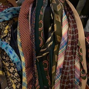 Pack of 20 mixed neck ties